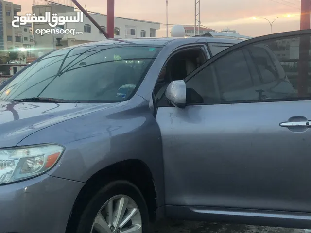 Toyota Highlander Limited in Amman