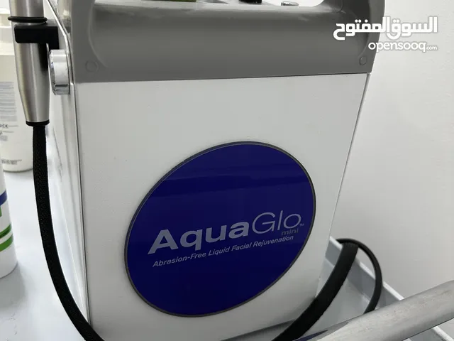 جهاز لتنظيف و تقشير البشرة للعيادات و مراكز التجميل