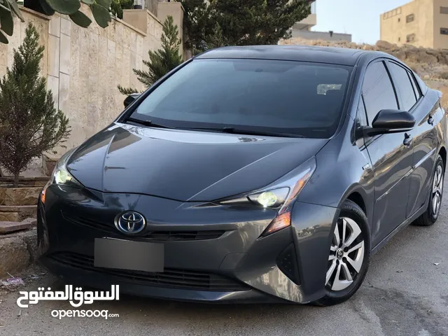 Toyota prius 2016