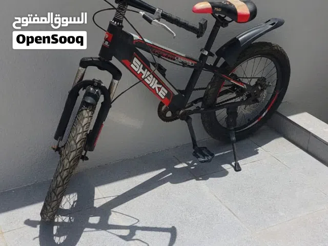سيكل اللون اسود