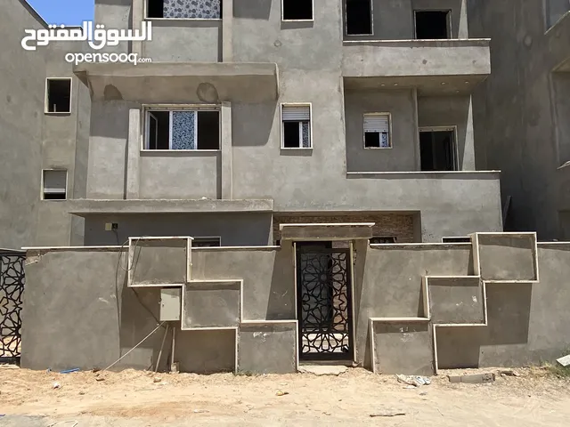 190 m2 3 Bedrooms Apartments for Sale in Tripoli Al-Serraj