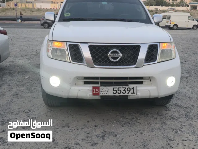 2011 Nissan Pathfinder Standard