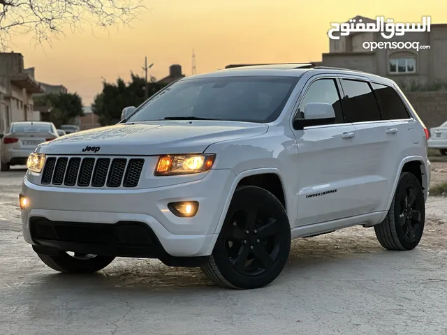 Used Jeep Grand Cherokee in Benghazi