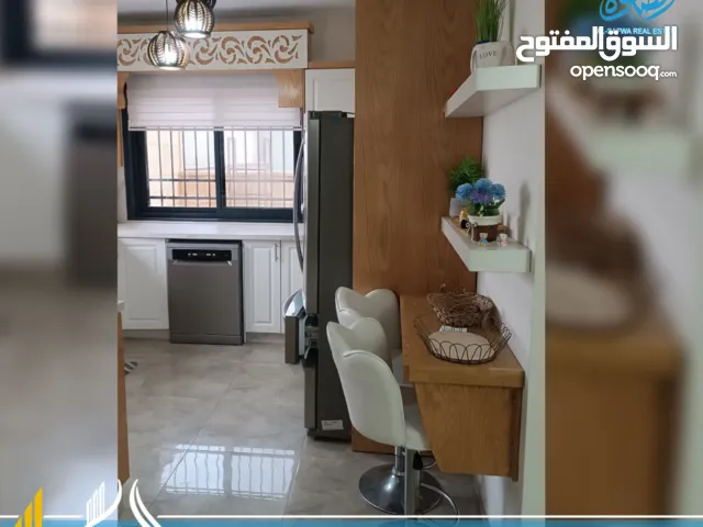 180 m2 3 Bedrooms Apartments for Rent in Ramallah and Al-Bireh Al Baloue
