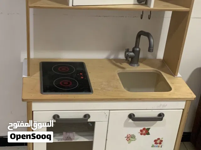 مطبخ للأطفال من ايكيا بحالة جيده جداً