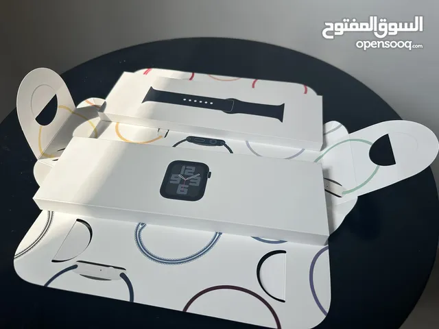 Brand new apple watch SE 2nd Generation 40mm ساعة ابل جديد (لم تفتح بعد)