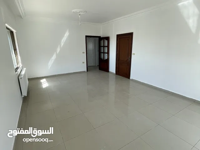 شقة طابقية مع روف - بيادر وادي السير للبيع وبسعر مغري