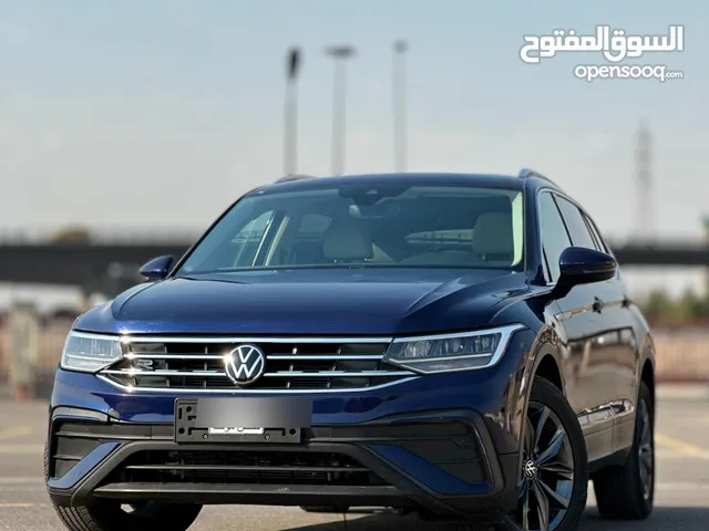 تيكوان موديل 2022 فئه se اللون ازرق