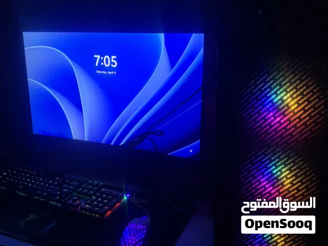 للبيع بيسي معى شاشه وكيبورد و ماوس وسماعه