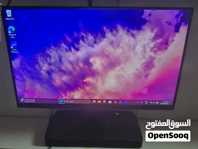 21 inch touchscreen Win OS Desktop excellent condition with original packing box available