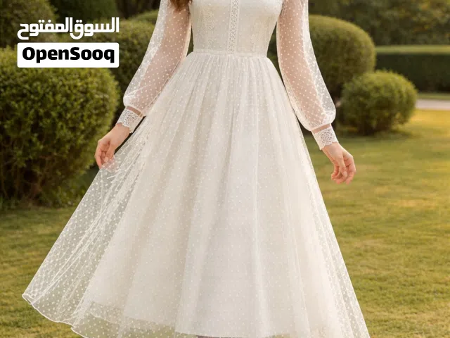 فستان للبيع مستعمل استعمال نظيف سعره 85وقابل للنقاش