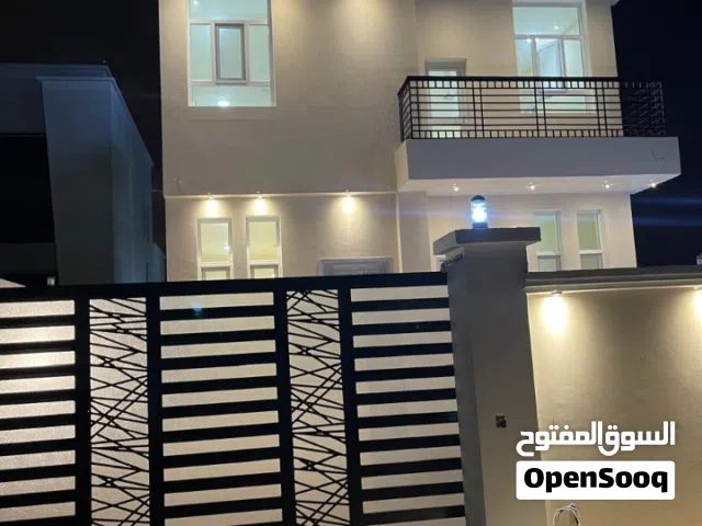 فيلا للبيع مودرن  توين فيلا  صحنوت الشمالية مربع د