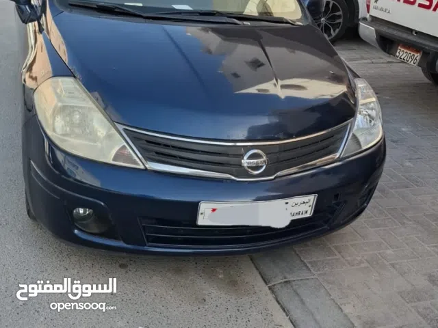 Nissan Tiida 2011 Hatchback