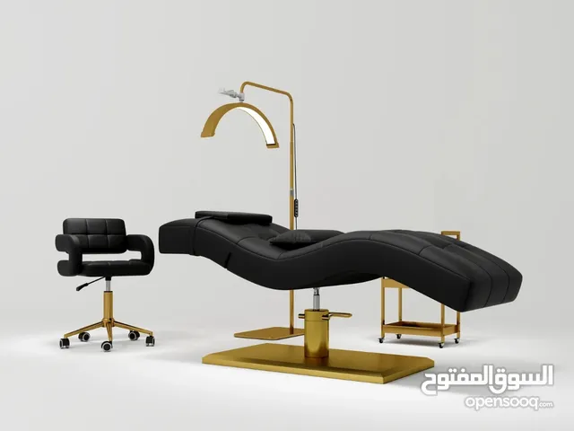 بكج تجميل متكامل (سرير + كرسي + طاولة + ضوء) للبيع بسعر مميز