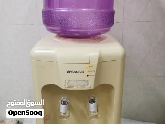 Cold and Hot Water Dispenser & 4 Bottles