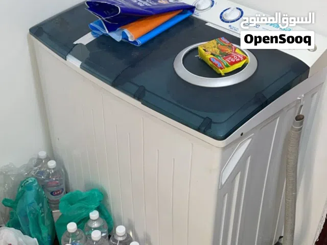 غساله ونسا شغاله