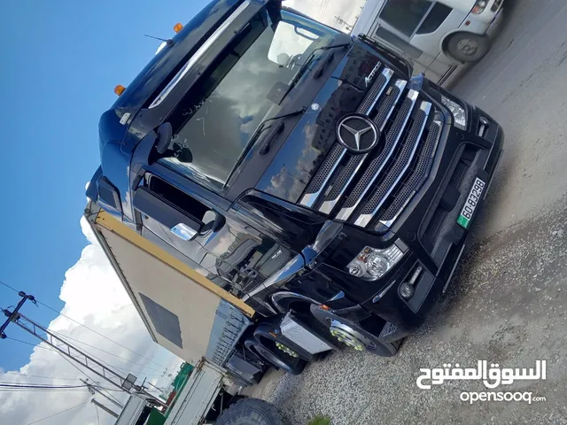 Tractor Unit Mercedes Benz 2018 in Jordan Valley