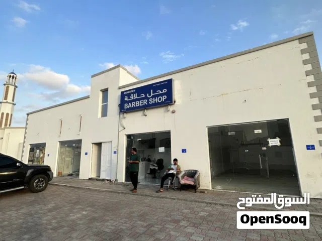 للبيع من المالك مباشرة: بناية تجارية طابق ارضي محلات (12 محل ) في العامرات المرحلة الثانيه للاستثمار