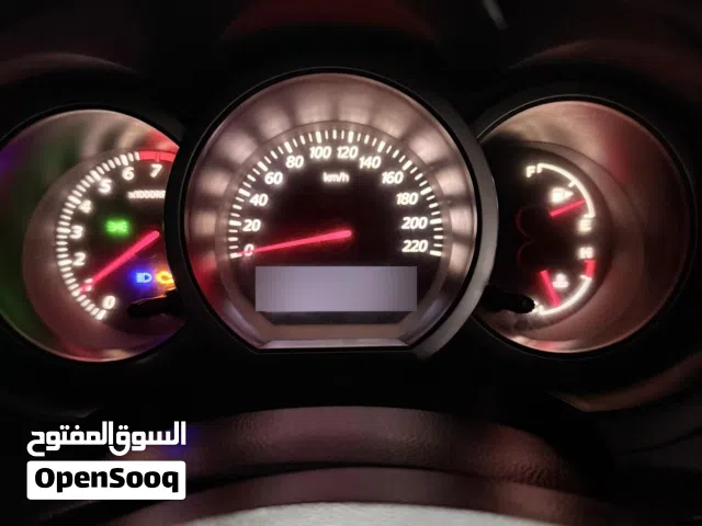 2008 سوزوكي جراند فيتارا Standard