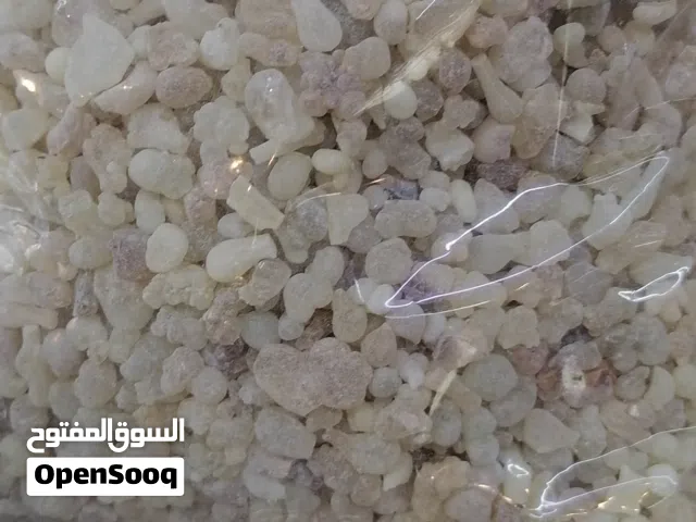 لبان الذكر للعلاج والاكل والشرب صافي ونقي. ممتاز