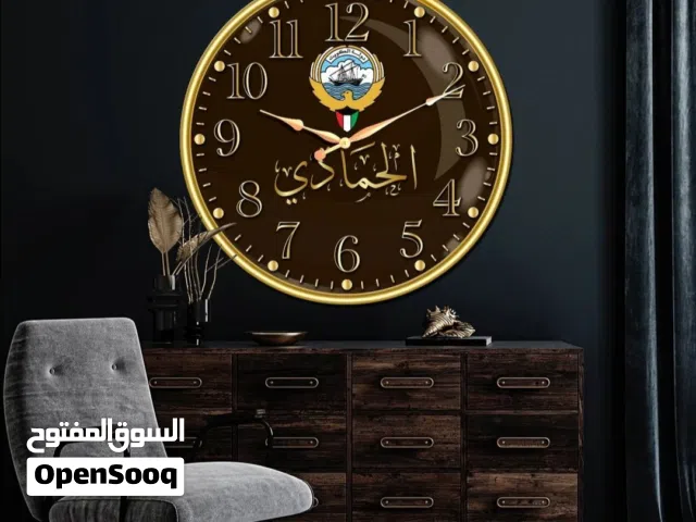 خريطة العالم للمكاتب و ساعات تصميم او 3d شاهد الصور