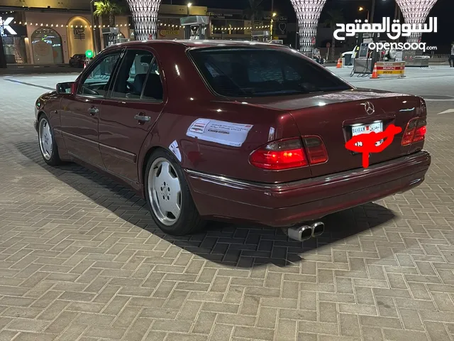 Mercedes Benz E-Class 1998 in Northern Governorate