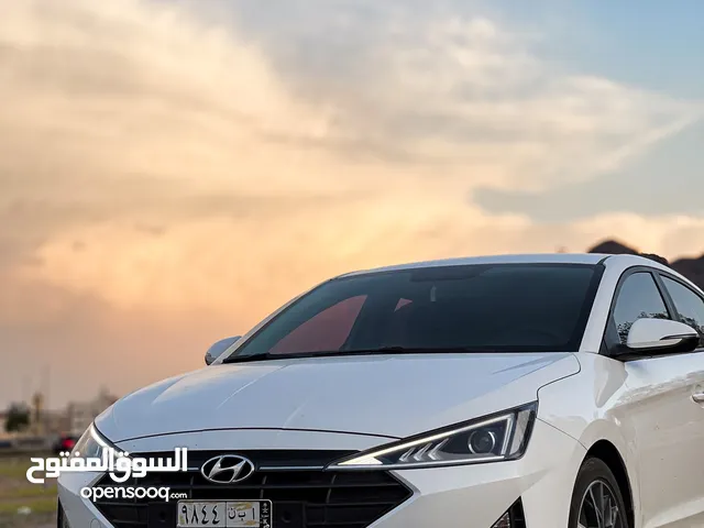 Hyundai Elantra 2019 in Al Madinah