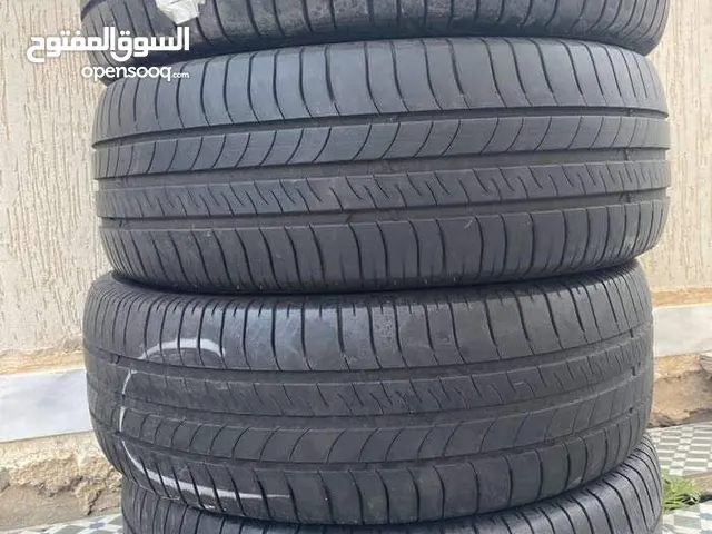 بسعر كزيوني سيرية اطار نفس رسمةً