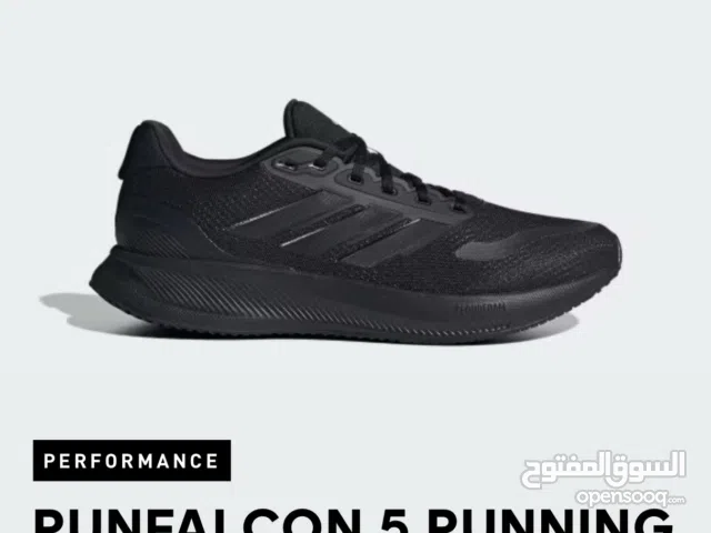 شوز (بوت ) اديداس جديد وكالة نمرة 40