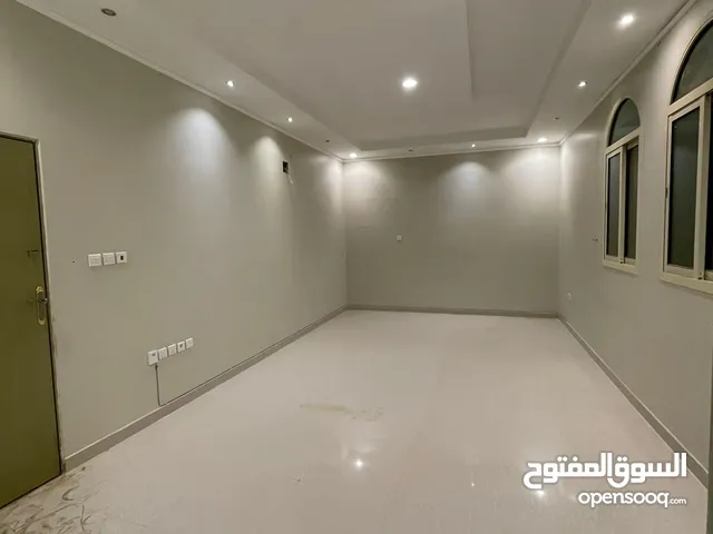 180 m2 3 Bedrooms Apartments for Rent in Al Riyadh Hittin