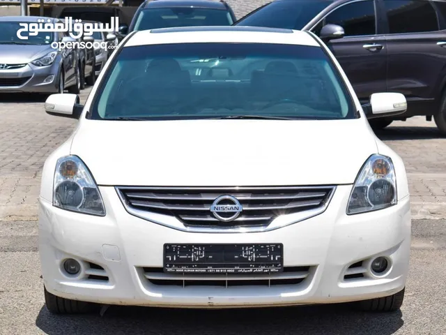للبيع نيسان التيما 2010 full option وارد كوريا ممشى 110000كم