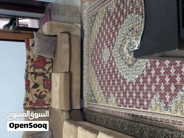 أثاث مستعملة للبيع