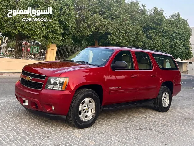 Chevrolet Suburban LT 2013