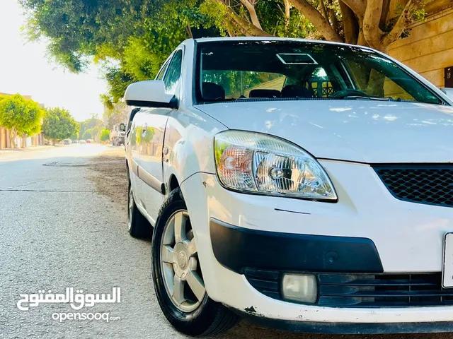 Used Kia Pride in Tripoli