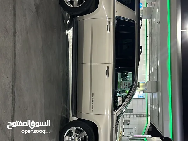 Used Chevrolet Suburban in Mubarak Al-Kabeer
