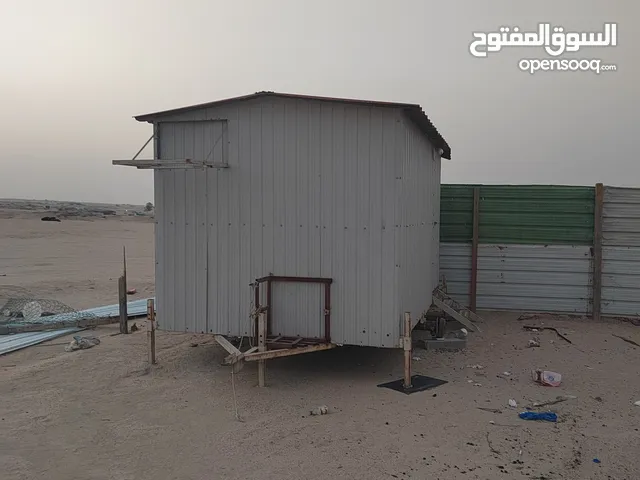 غرفه كيربي فيها عازل فيها كهرباء ومكان مكيف 3/2.30 تصلح غرفه مطبخ اي نشاط