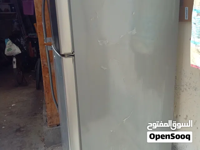 freezer/ fridge