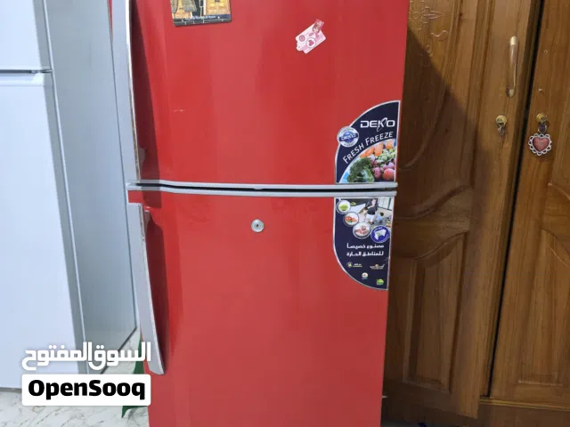 ثلاجة نظيفة للبيع