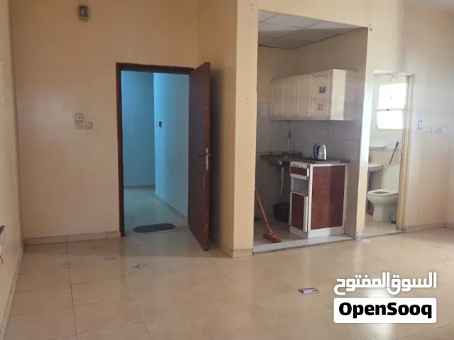 للإيجار – استوديو مميز في عجمان  الرميلة