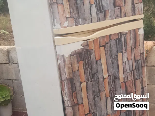 ثلاجه شغاله ميه ميه للبيع