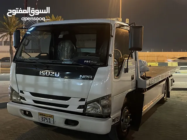 Flatbed Isuzu 2008 in Southern Governorate