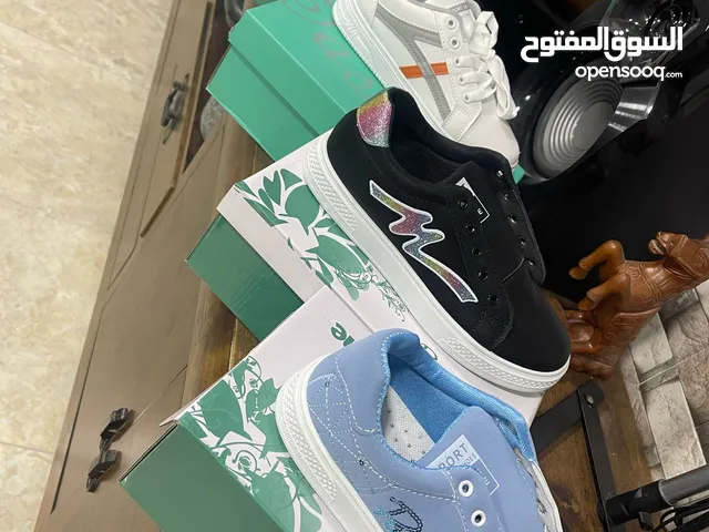 احذية نسائية