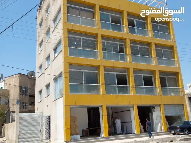 مجمع صناعي مجهز للبيع او الايجار