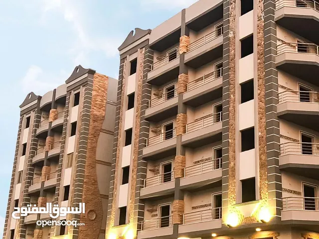 165 m2 3 Bedrooms Apartments for Sale in Cairo Katameya