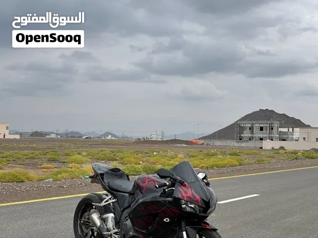 2016 هوندا CBR600RR