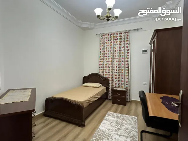 160 m2 5 Bedrooms Apartments for Rent in Tripoli Al-Nofliyen