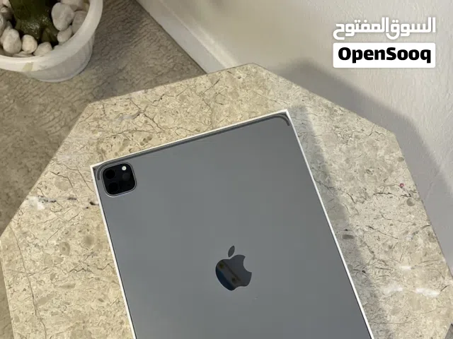 Apple iPad pro 2 128 GB in Al Batinah