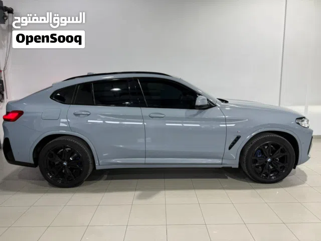 2025 بي ام دبليو الفئة X4 X4 xDrive30i