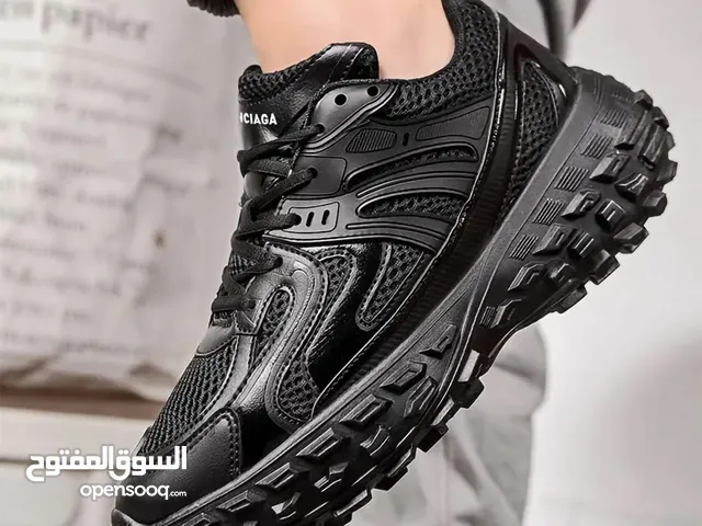 47 Casual Shoes in Al Ain