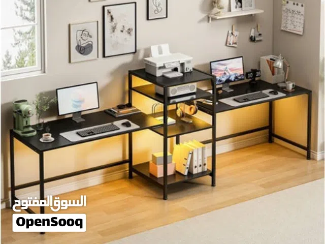 طاولة مكتب أو جيمز